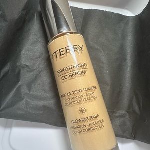 By Terry brightening CC  serum  apricot glow